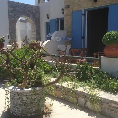 Konukevi Alexandra Irakleia (Naxos)