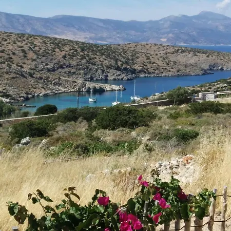 Konukevi Alexandra 3*