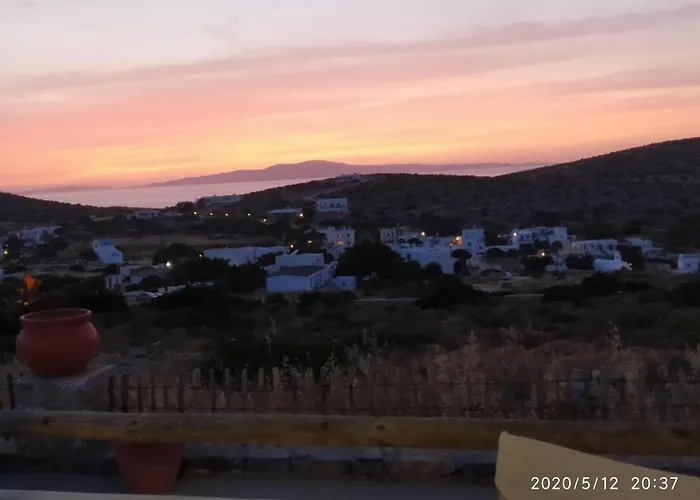 Alexandra 3* Irakleia (Naxos)